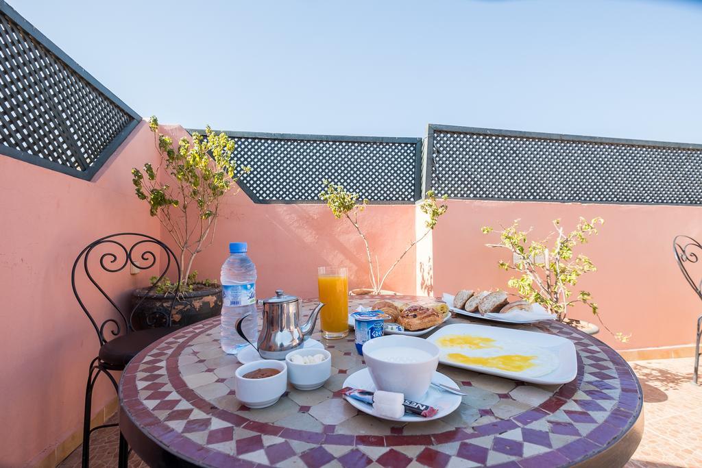 里亚德萨阿德住宿加早餐旅馆 马拉喀什 外观 照片